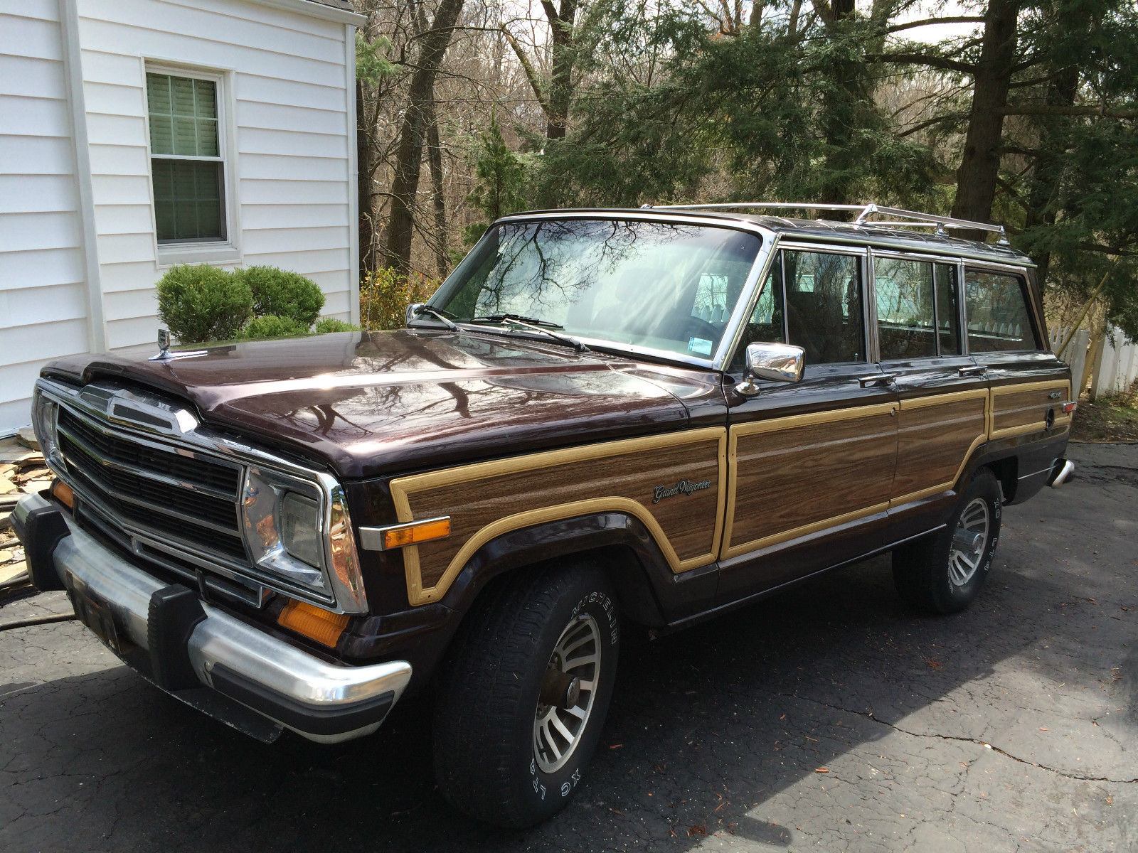 Стар быстро. Jeep Wagoneer 1989. Jeep Grand Wagoneer 1992. Jeep Wagoneer 1994. Jeep Wagoneer 2001.