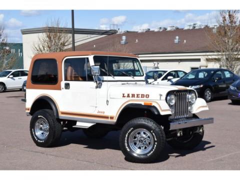 1983 Jeep Laredo CJ7 4&#215;4 na prodej