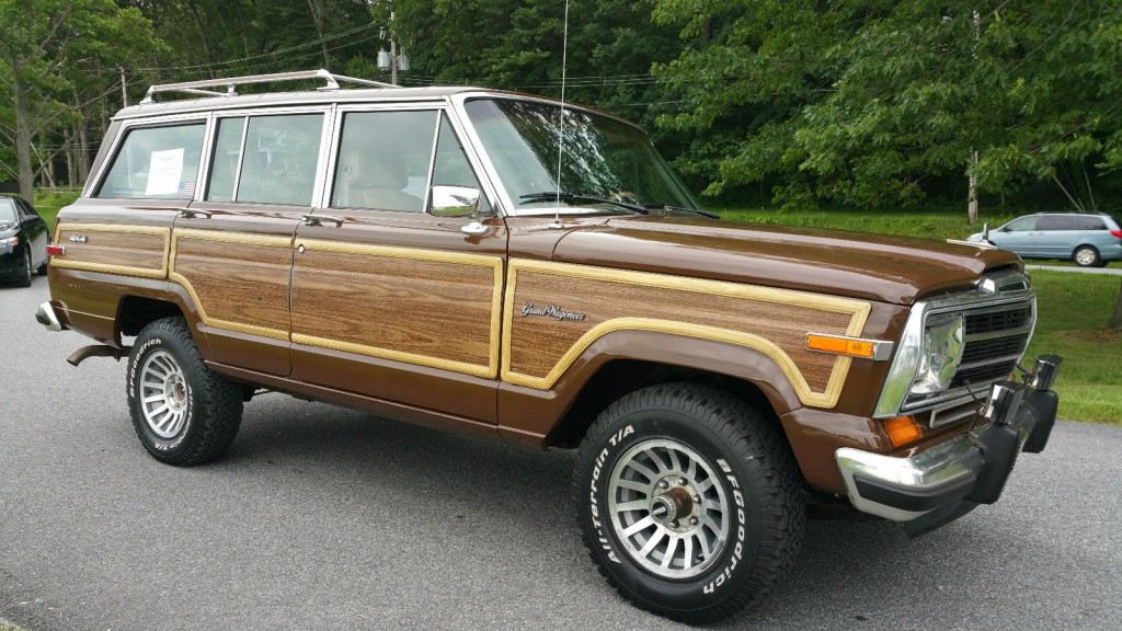 1988 Jeep Grand Wagoneer