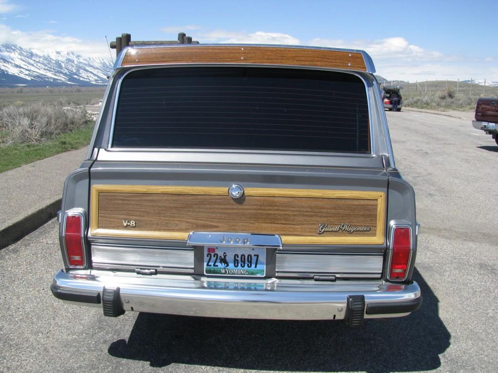 1988 Jeep Grand Wagoneer 4×4 Limousine