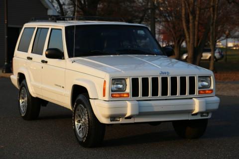 1999 Jeep Cherokee LIMITED XJ na prodej