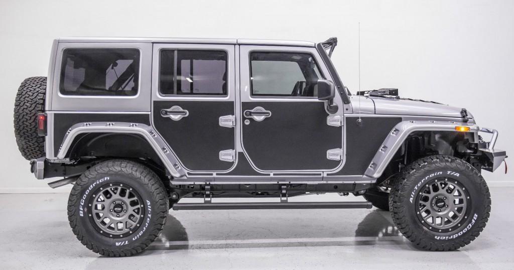 2016 Jeep Wrangler Unlimited Utility 4-Door 3.6L