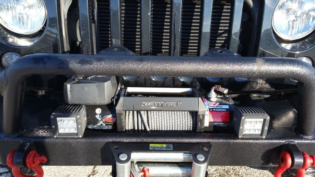 2015 Jeep Wrangler Lifted & Customized 4X4