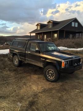 Jeep Comanche Pioneer na prodej