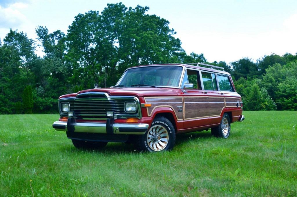 1983 Jeep Grand Wagoneer