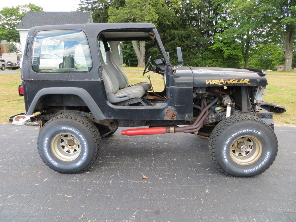 1995 Jeep Wrangler 360 V8 Off Road Project / Toy