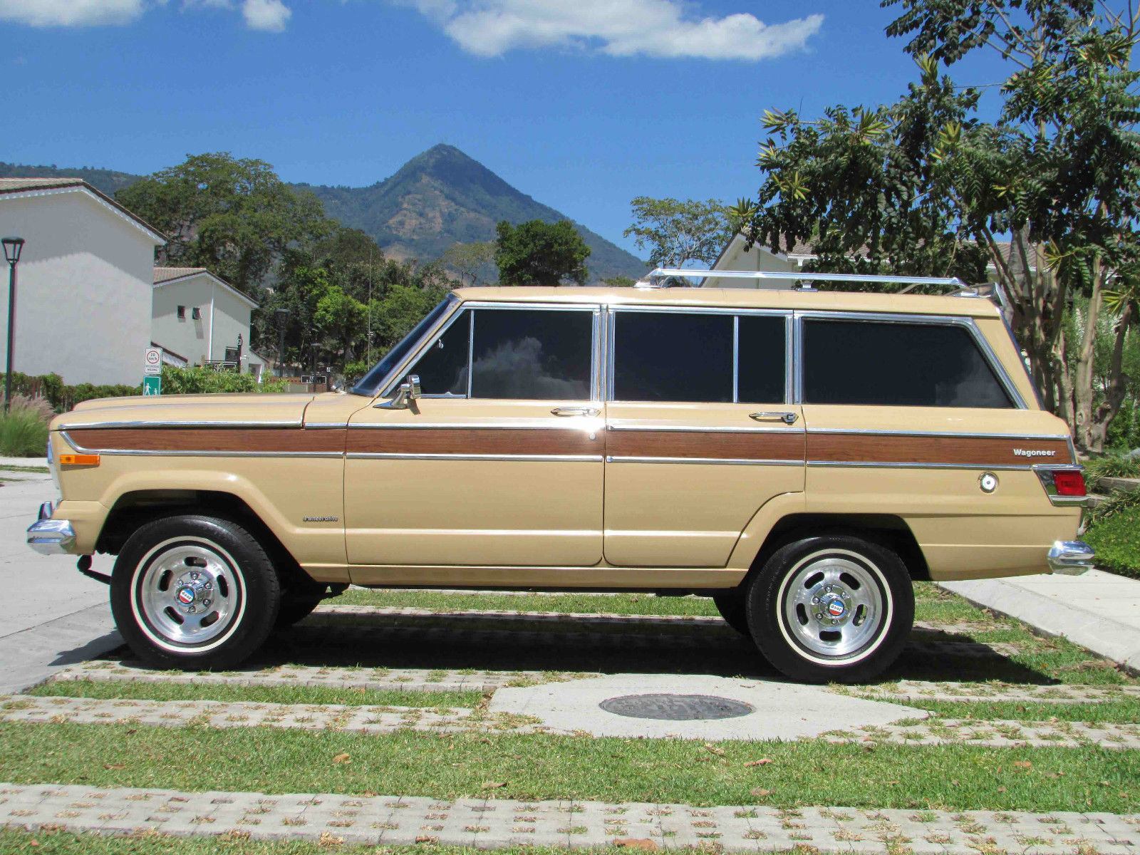 Jeep Wagoneer Шварценеггера