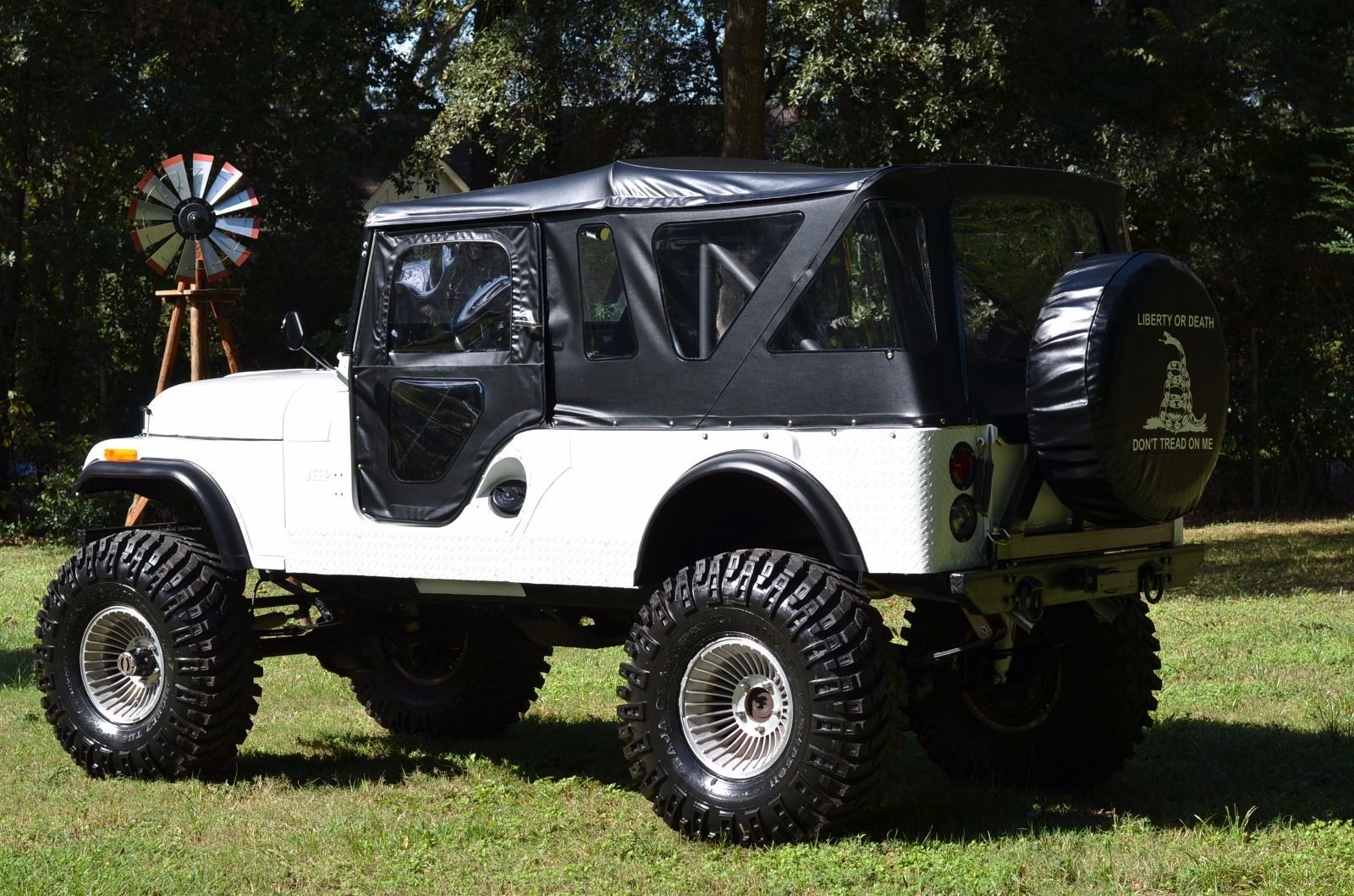 1962 Jeep CJ6 Full Frame off Restoration na prodej