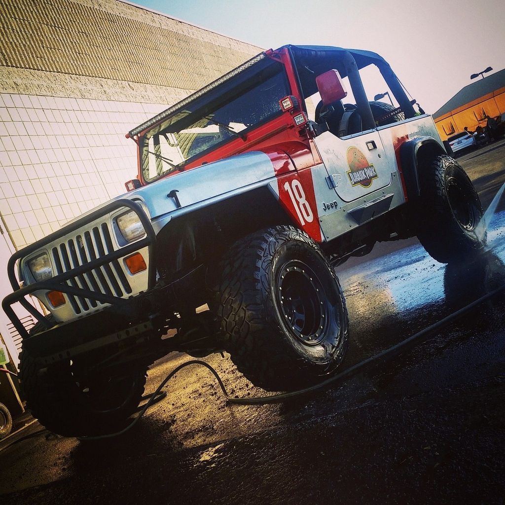 1995 Jeep Wrangler YJ Jurassic Park