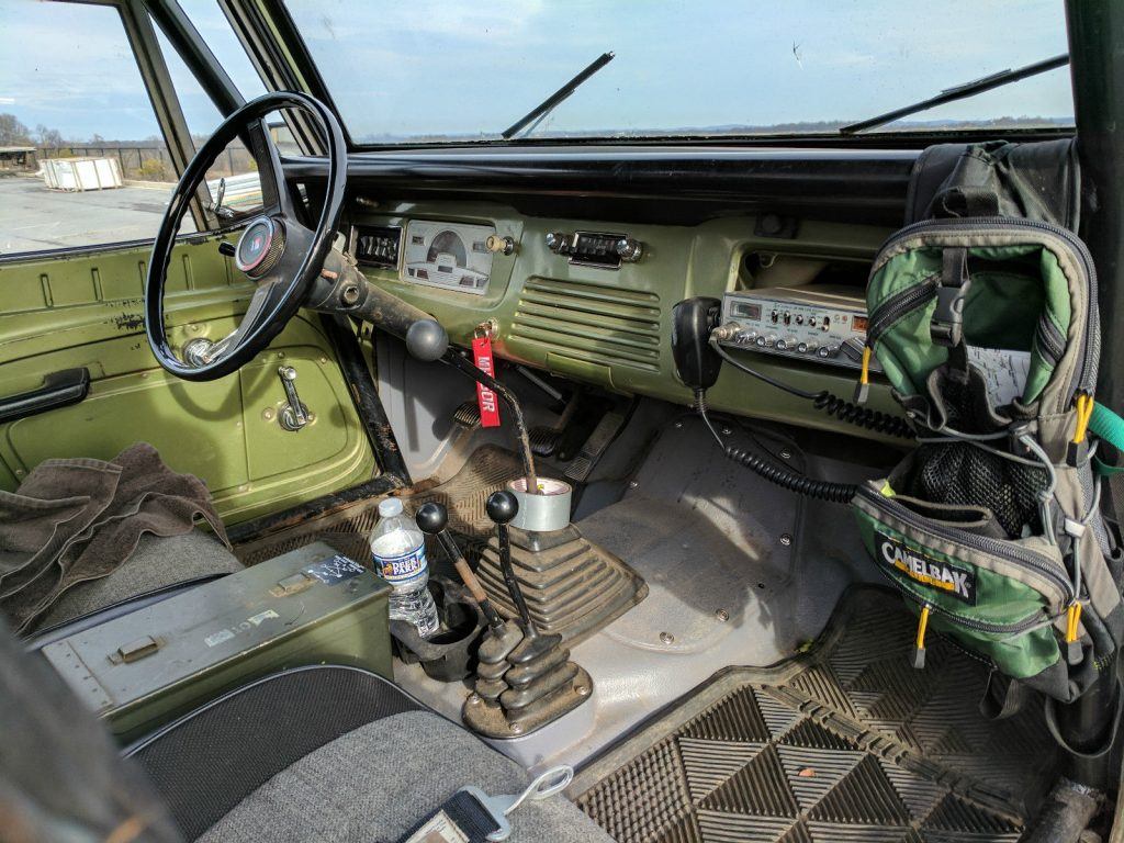1972 Jeep Commando rock crawler – V8
