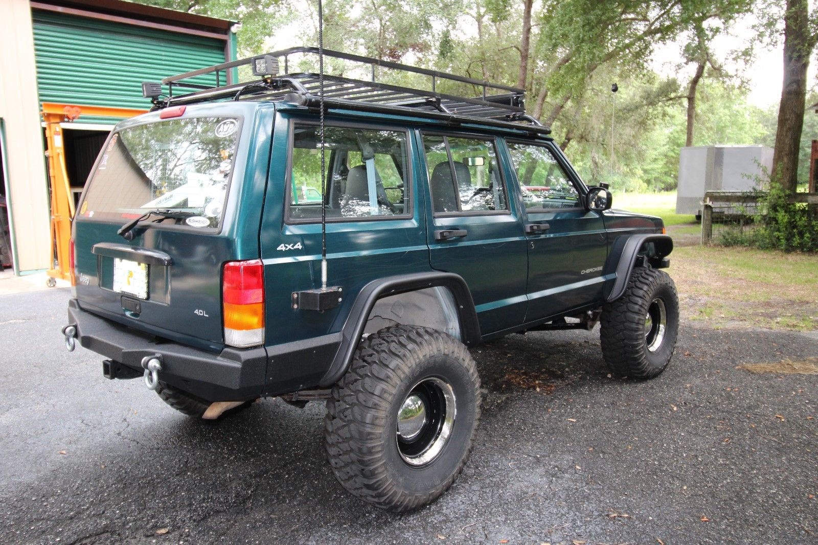 1998 Jeep Cherokee XJ na prodej