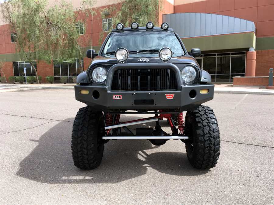 2005 Jeep Liberty Renegade 4X4 $50k Custom! ONLY 6k MILES!