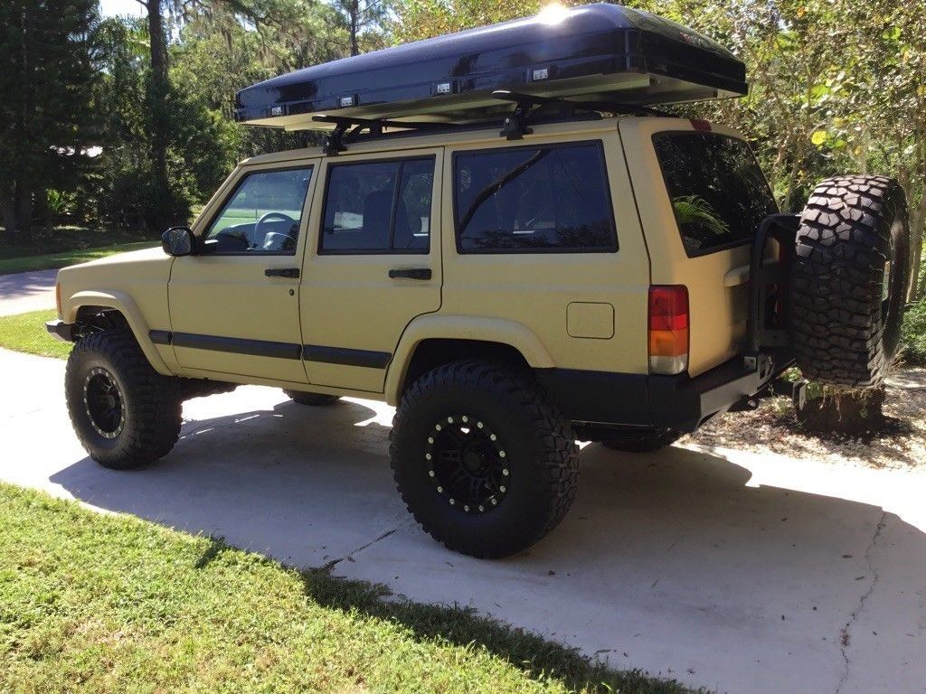2000 Jeep Cherokee 4×4 sport
