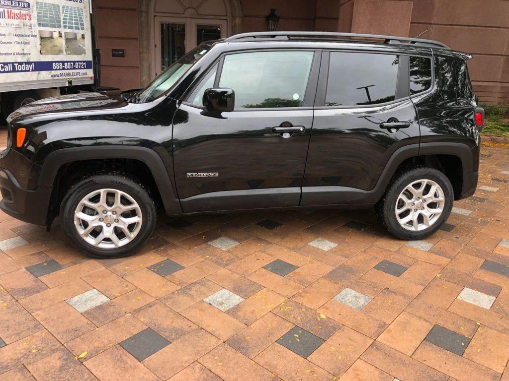 2017 Jeep Renegade Latidude/4×4/backup Camera/bucket SEATS