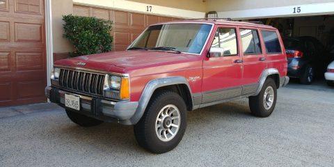 1990 Jeep Cherokee Laredo na prodej