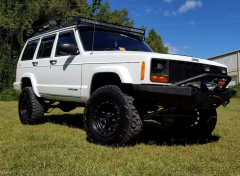 2000 Jeep Cherokee Sport na prodej
