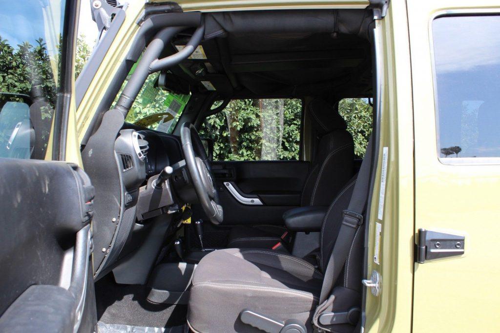 2013 Jeep Wrangler Unlimited Rubicon Sport Utility 4 Door