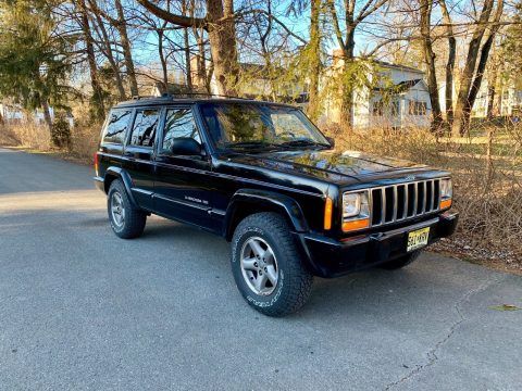2000 Jeep Cherokee Limited na prodej