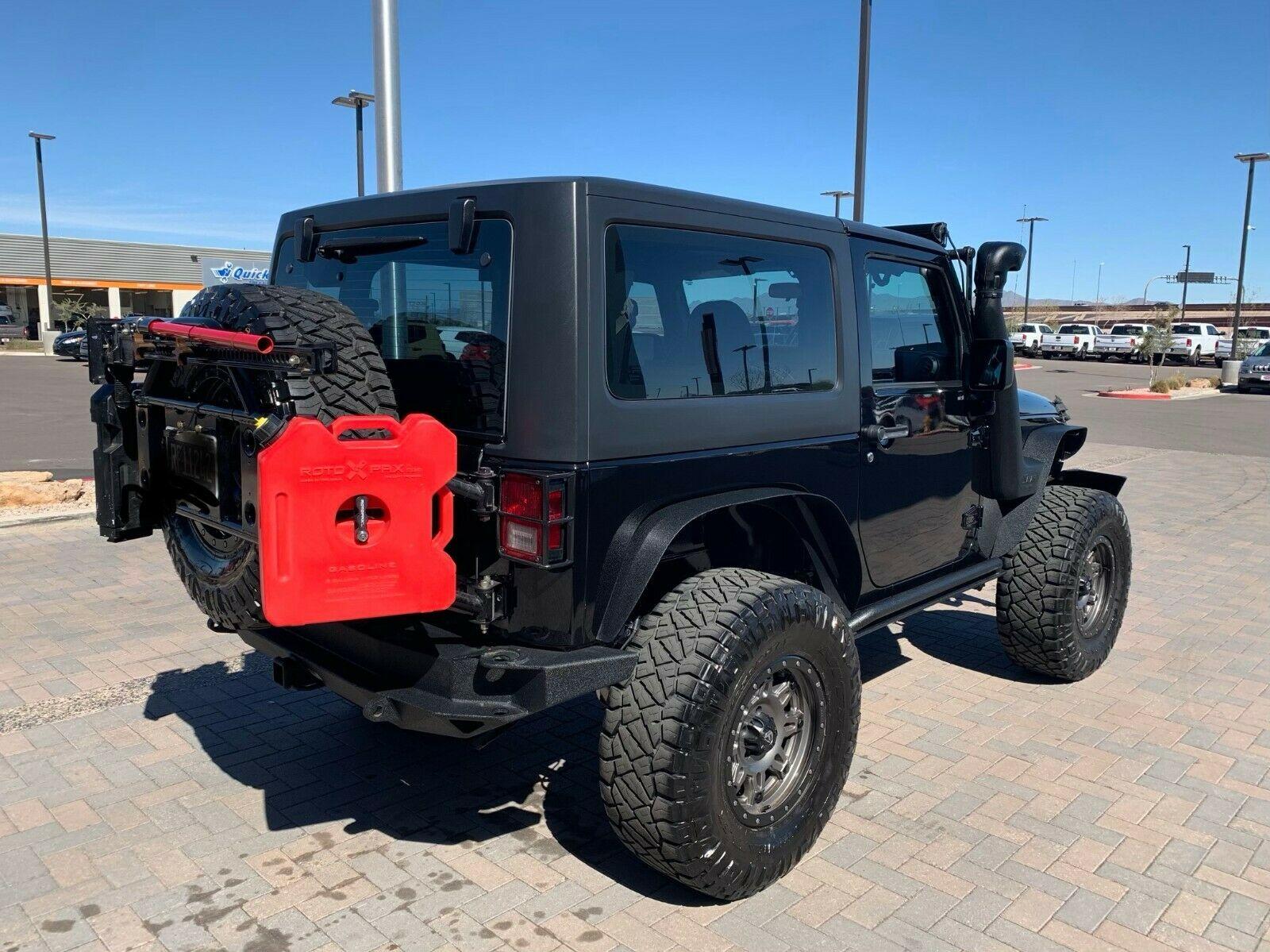 2017 Jeep Wrangler JK 4X4 Lifted REAR E LOCKER na prodej