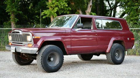 1979 Jeep Cherokee Golden Eagle na prodej