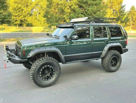 1999 Jeep Cherokee XJ   Super Clean   Built   LOADED!! na prodej