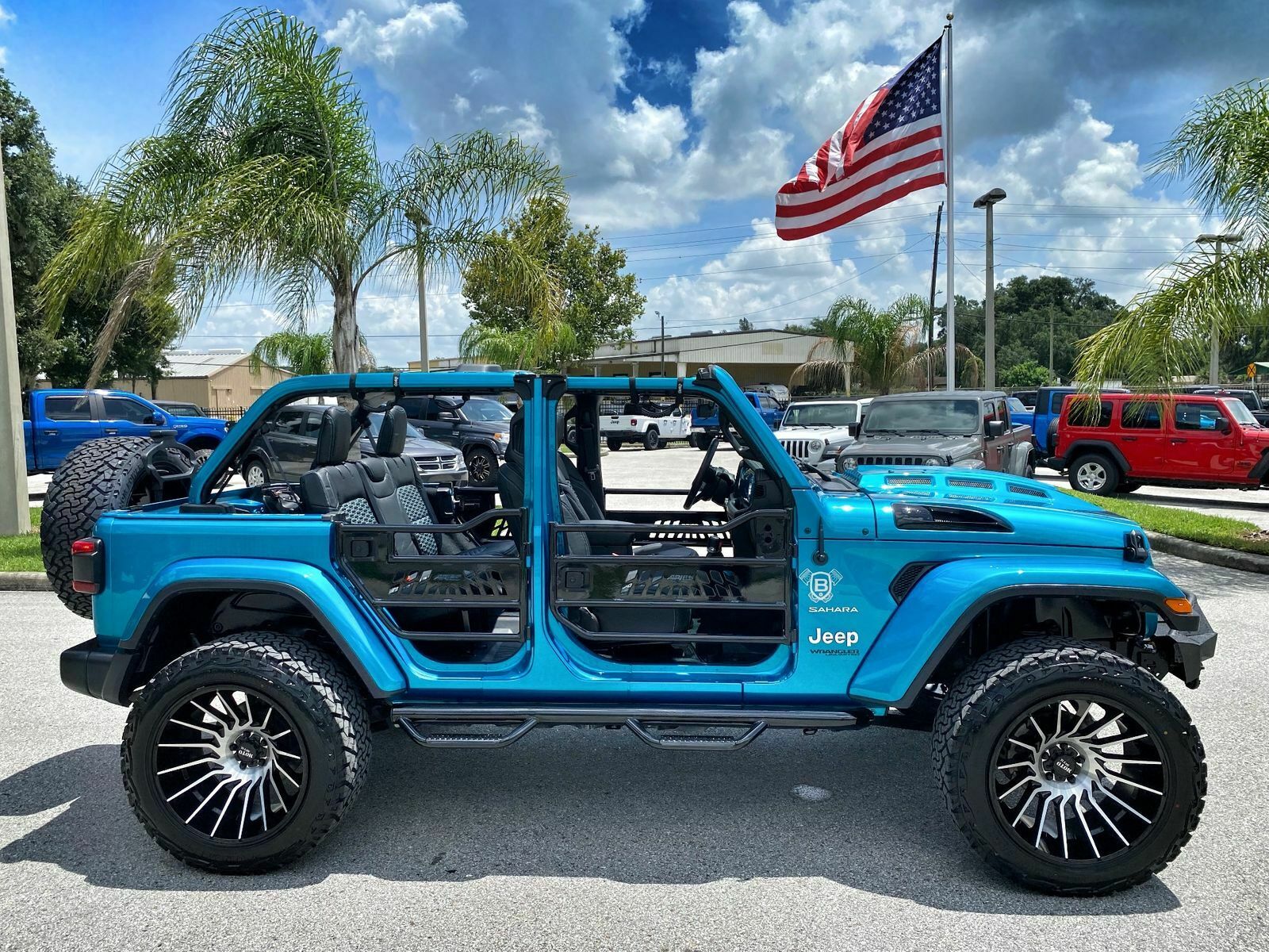 2019 Jeep Wrangler Bikini Lifted Leather LED MOTO Metal DUAL TOP na prodej