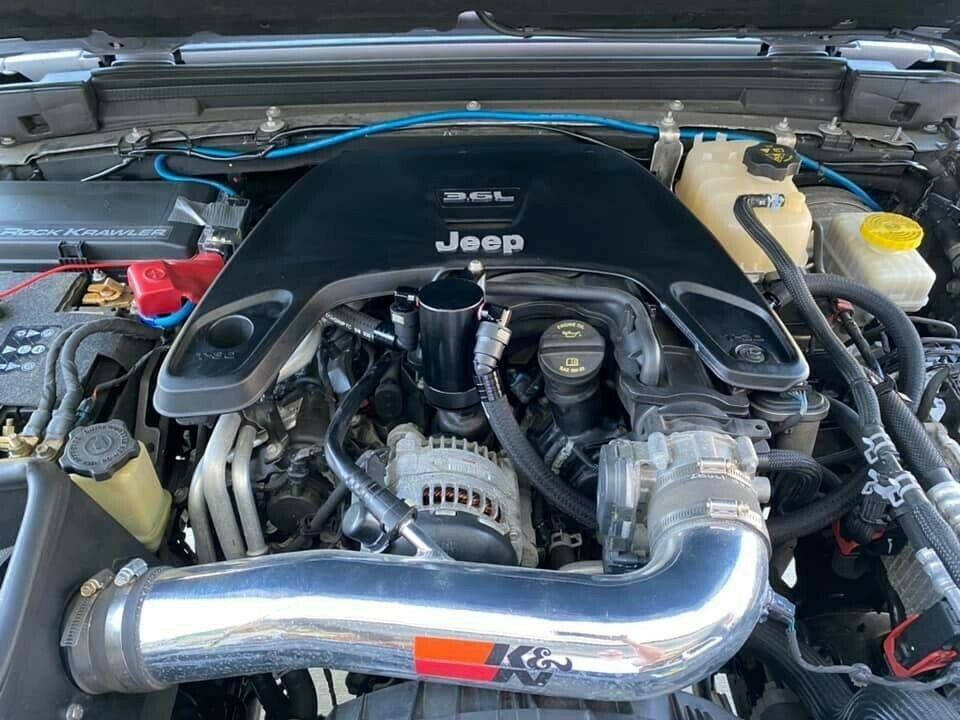 2018 Jeep Wrangler Sahara JL
