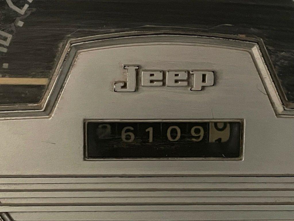 1972 Jeep Wagoneer