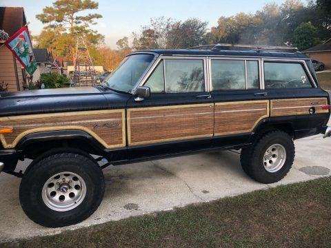 1991 Jeep Grand Wagoneer wood na prodej