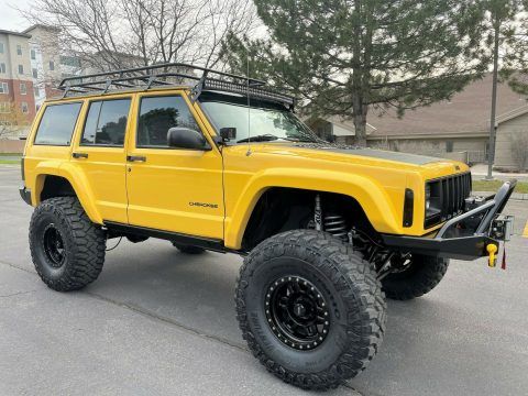 2000 Jeep Cherokee XJ &#8211; SUPER CLEAN &#8211; BUILT! na prodej