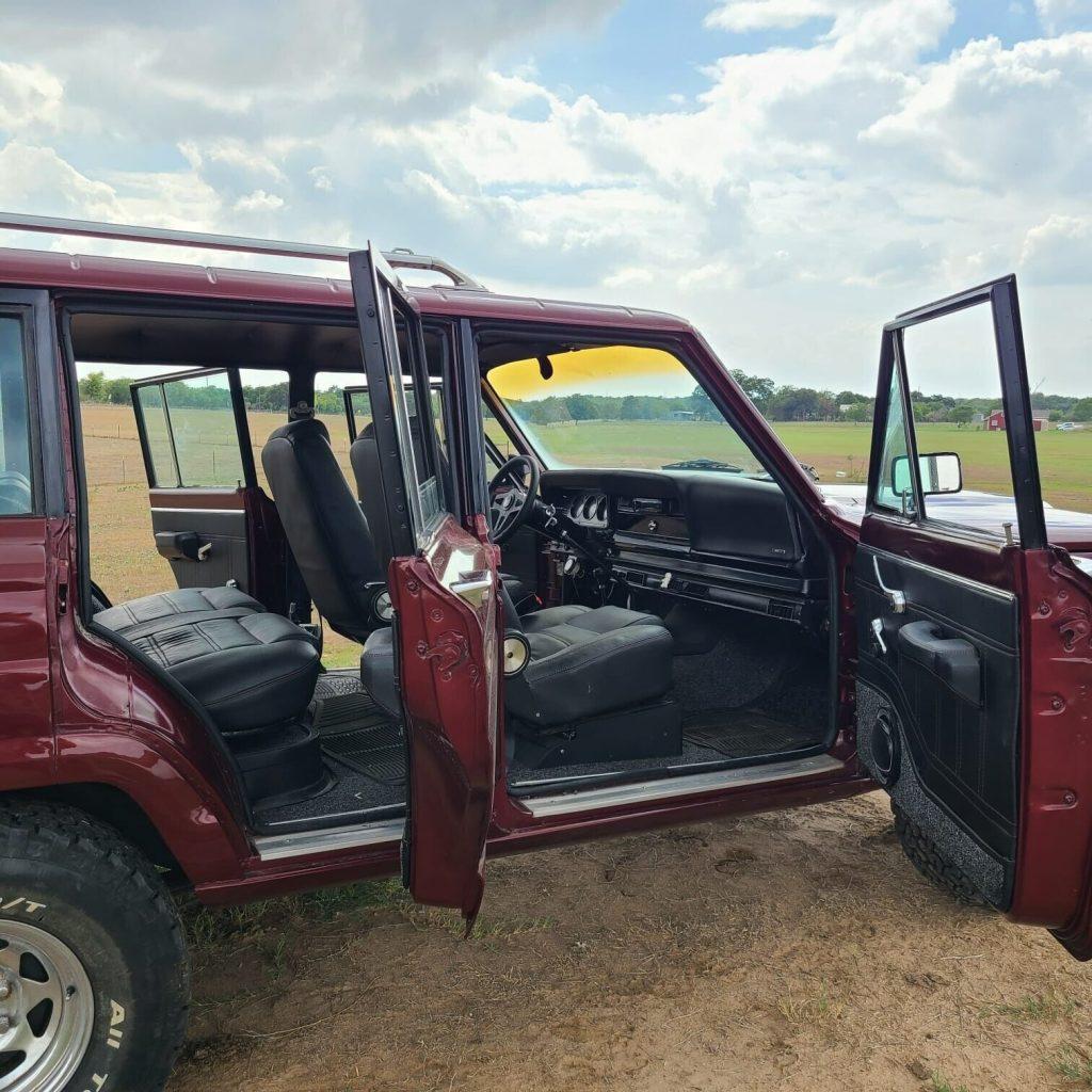 1984 Jeep Grand Wagoneer (grand Base)