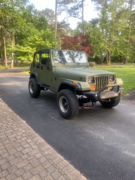 1994 Jeep Wrangler Sahara na prodej