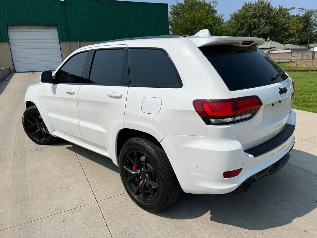 2021 Jeep Grand Cherokee Srt-8 HAS The MOST Advanced Technology Options