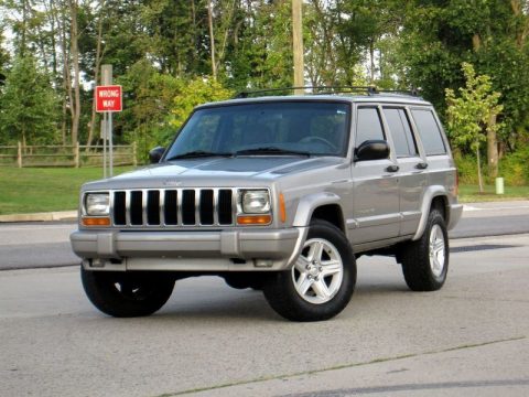 2000 Jeep Cherokee 4dr Limited 4WD na prodej