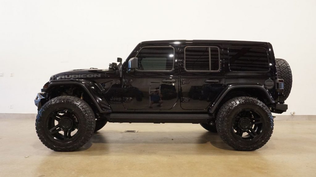 2022 Jeep Wrangler Rubicon 392 SKY Top,bumpers,led’s,fuel WHLS