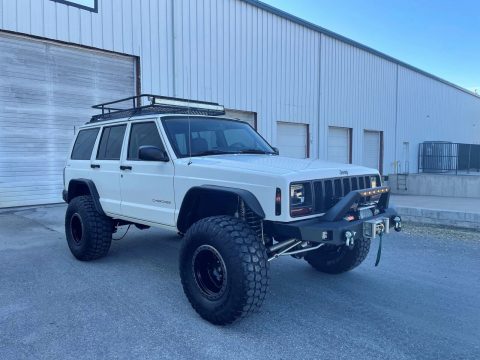 1998 Jeep Cherokee na prodej