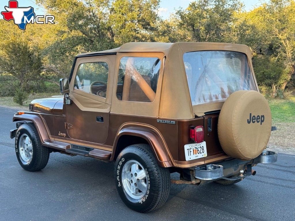 1987 Jeep Wrangler – 4×4 Laredo 1 Owner YJ Original