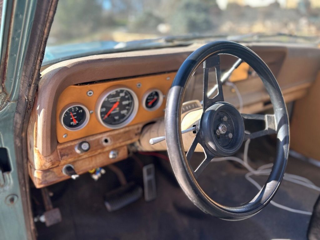 1973 Jeep 4000