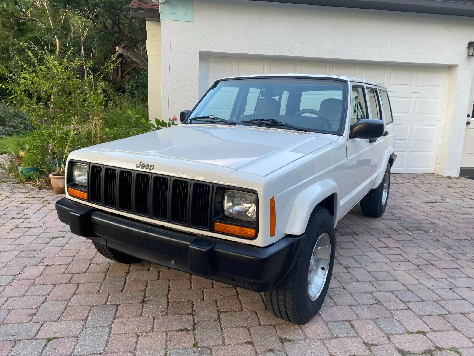 1998 Jeep Cherokee SE