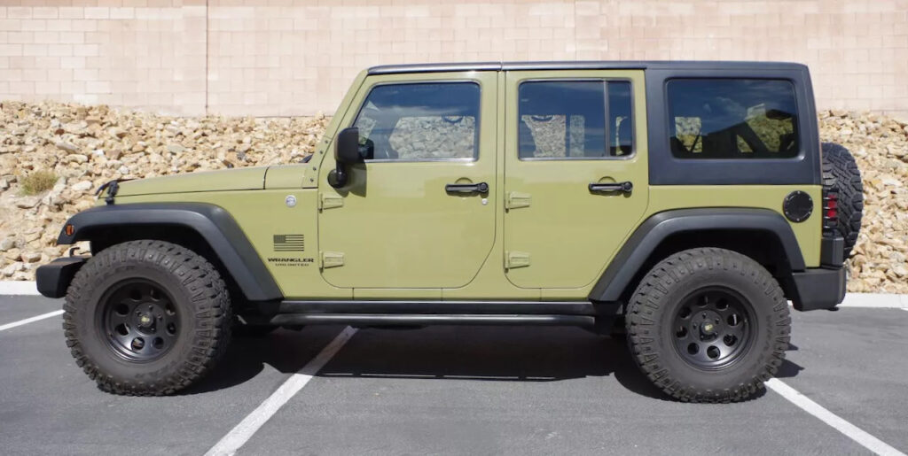 2013 Jeep Wrangler Sport