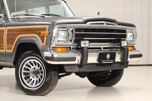 1990 Jeep Wagoneer 4WD