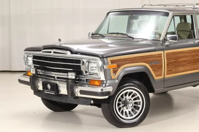 1990 Jeep Wagoneer 4WD