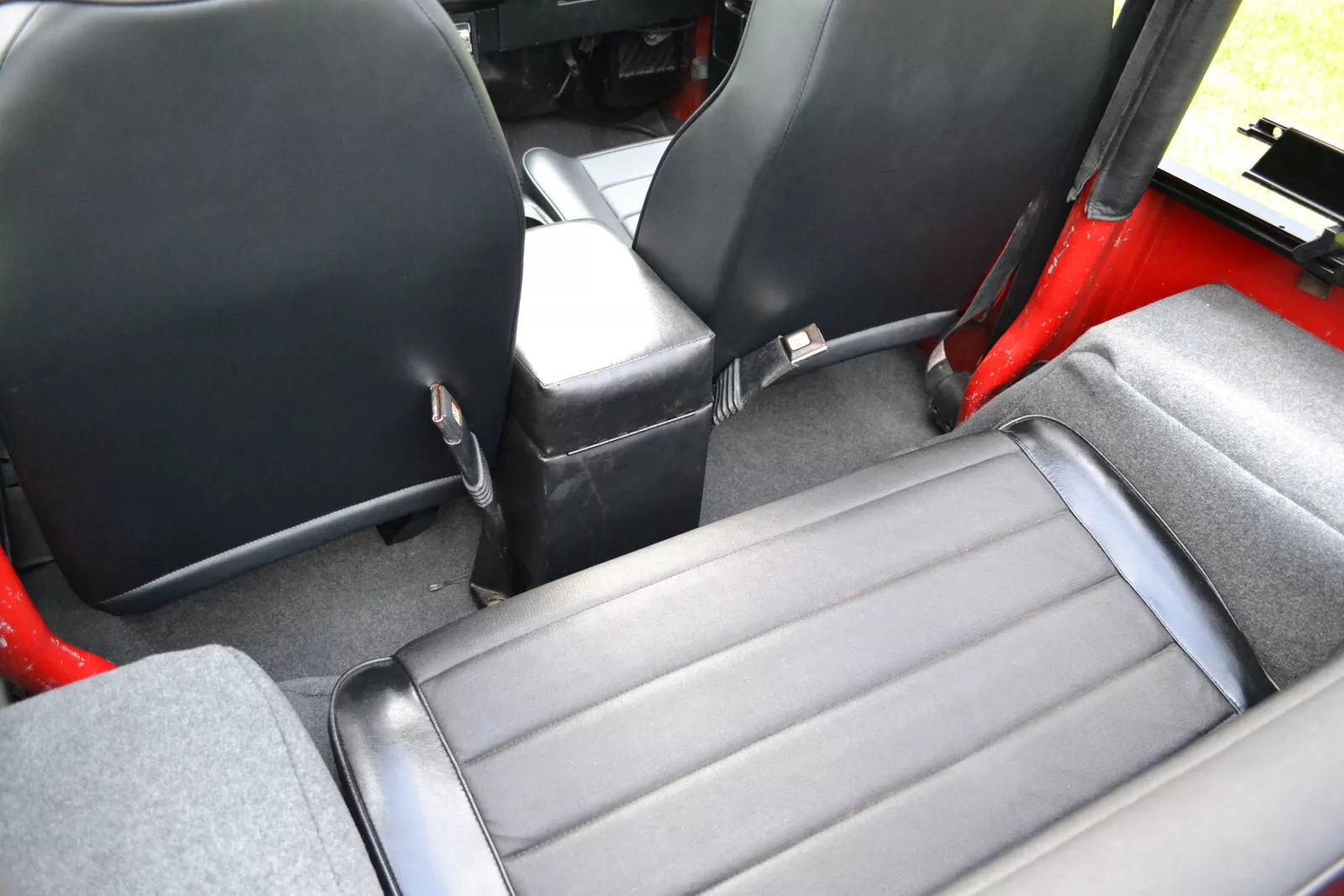 1993 Jeep Wrangler Islander trim Package