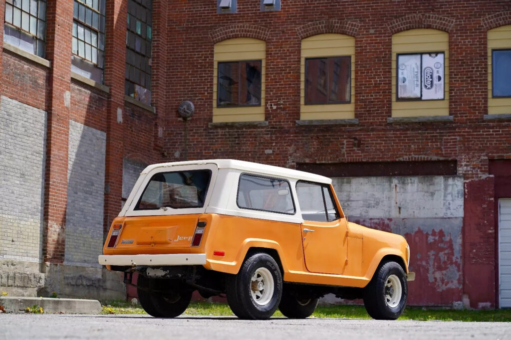 1972 Jeep Commando