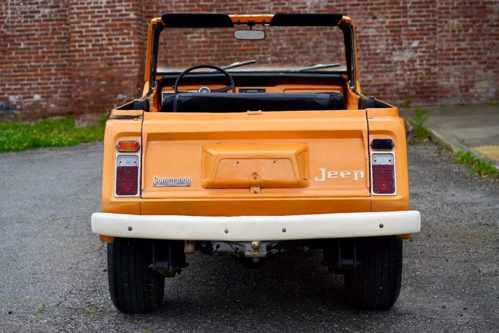 1972 Jeep Commando