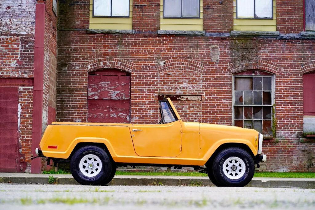 1972 Jeep Commando