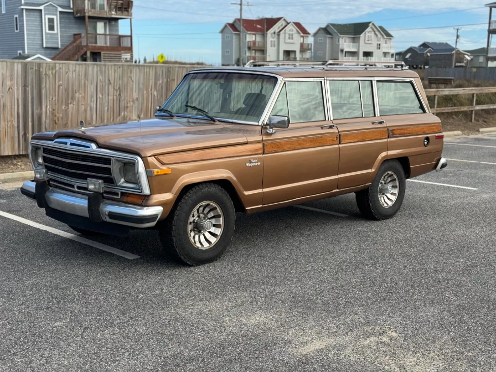 1986 Jeep Grand Wagoneer na prodej