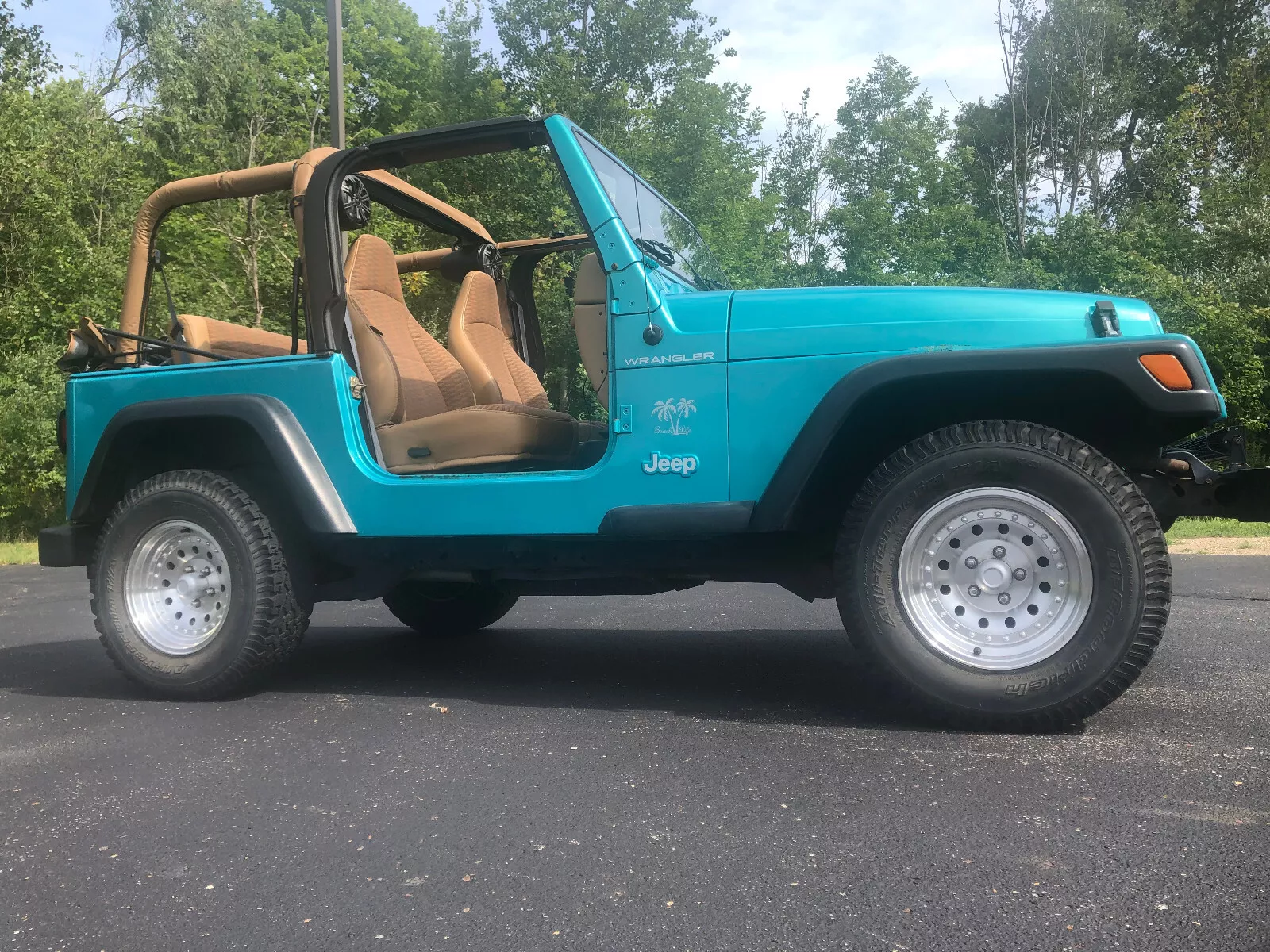 1997 Jeep Wrangler SE na prodej