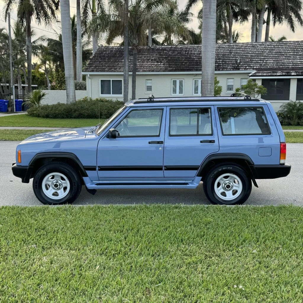 1998 Jeep Cherokee 5SPD Sport 50K Miles Clean Carfax TJ Wrangler