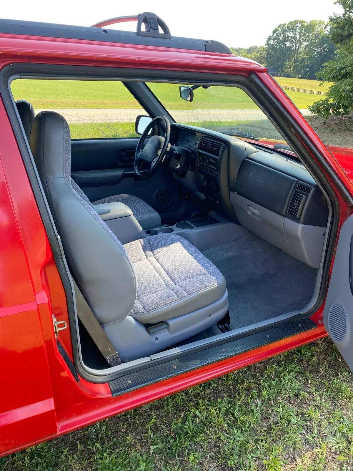 1998 Jeep Cherokee Sport